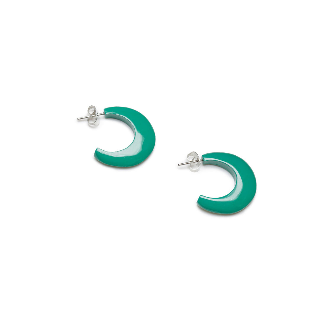 Small emerald green lacquered horn hoops