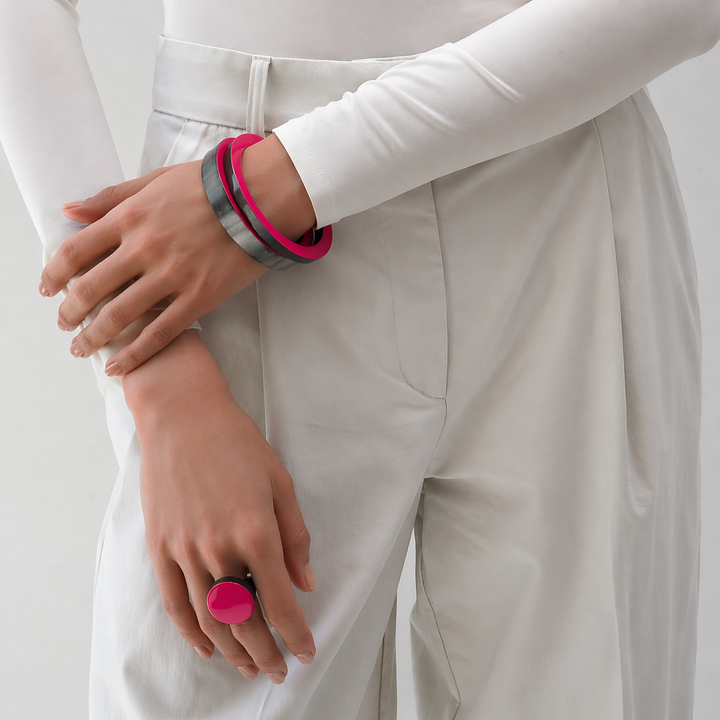 Slim Fuchsia Pink and Black Natural horn Bangle