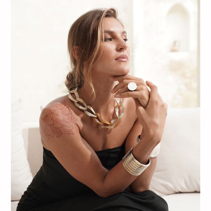 Natural white horn curb link necklace