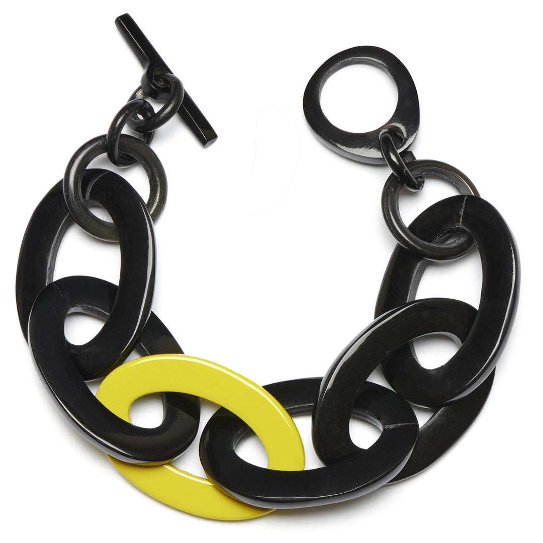 Chartreuse Lacquered and Black oval link horn bracelet