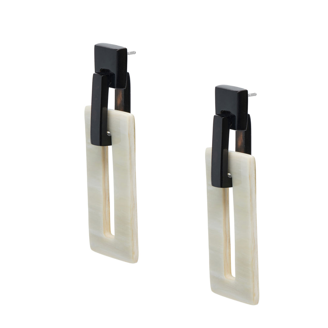 White natural rectangle link horn earrings