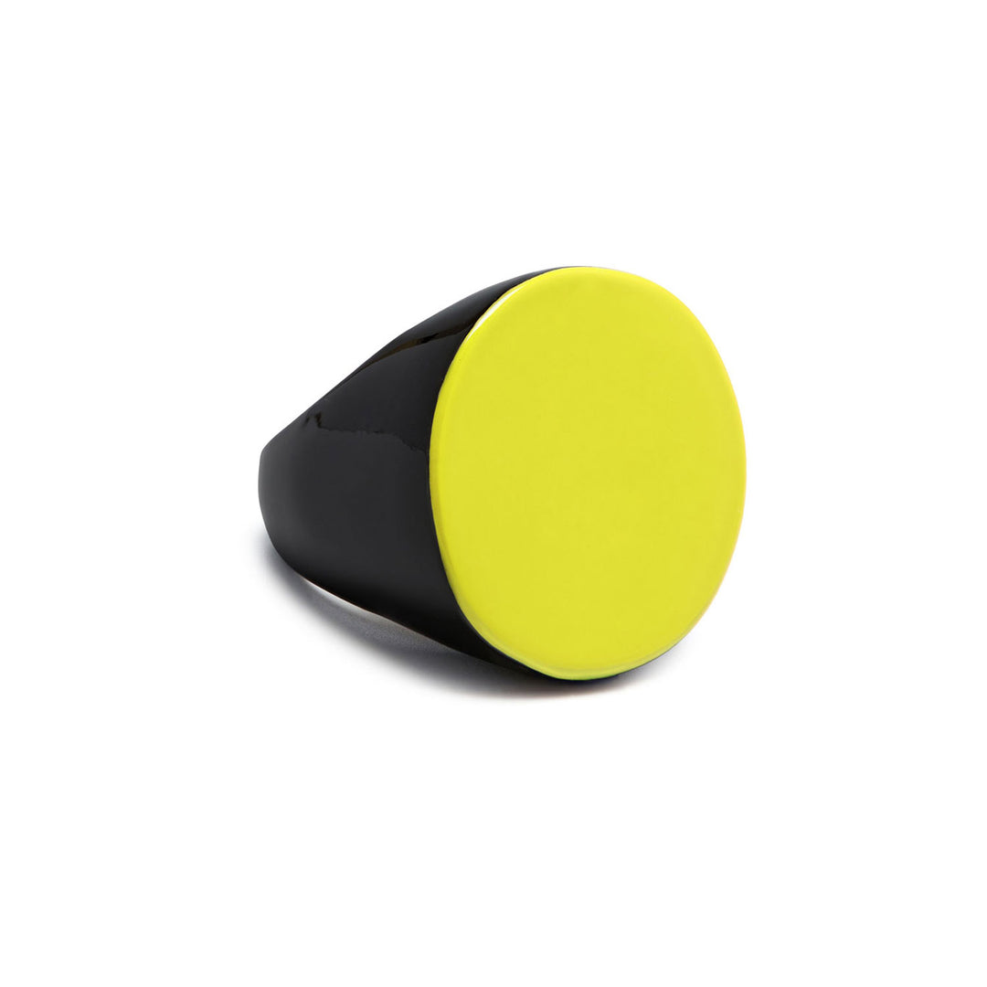 Branch Jewellery - Yellow and black lacquered round horn ring