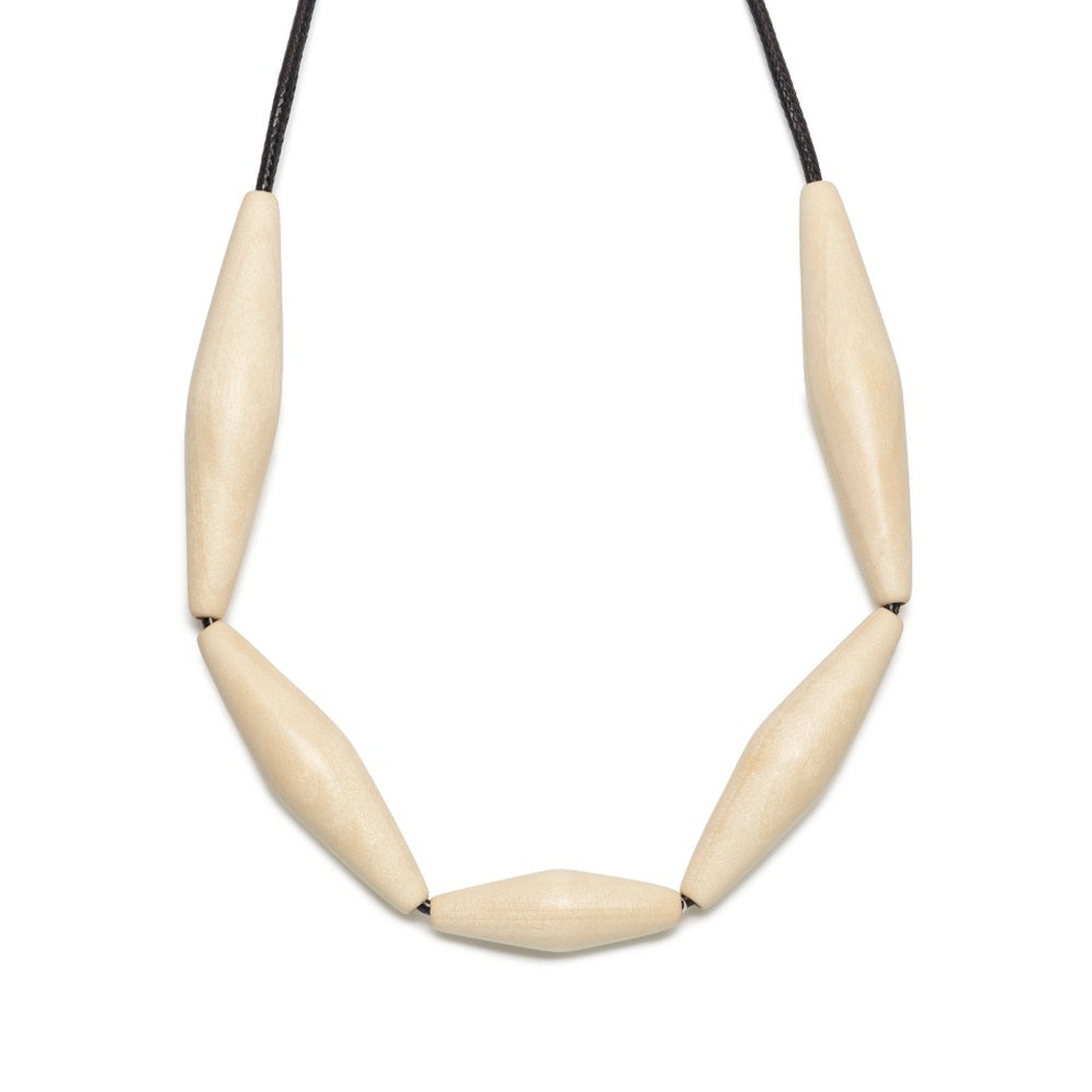 NKBD52-WHT wooden jewellery detail close-up