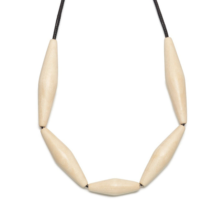 NKBD52-WHT wooden jewellery detail close-up