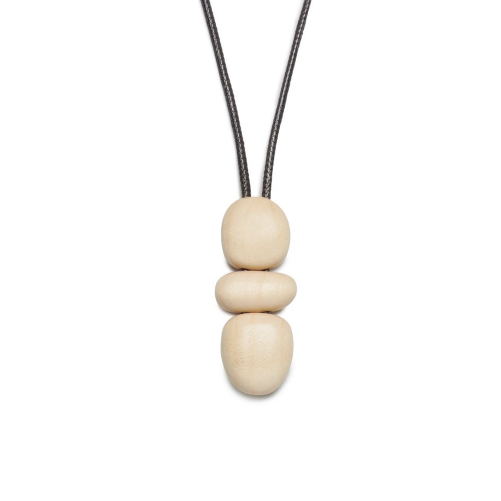 PN738-WHT wooden jewellery detail close-up