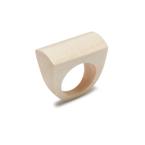 Curved wooden ring - White wood